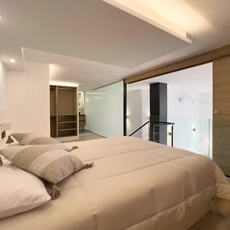 Loft Rambla Apartment *